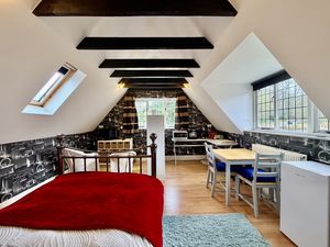 Photo 22- click for photo gallery